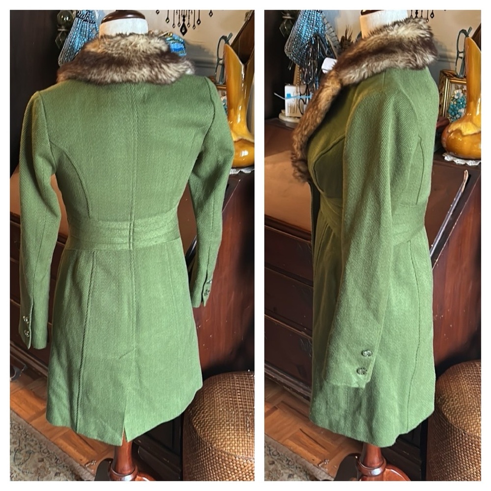 Green Corduroy Coat with Faux Fur Collar - Picture 6 of 15